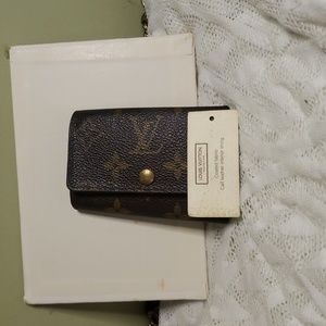 LOUIS VUITTON 6 RING CARD & 🔑 🗝 Key Holder